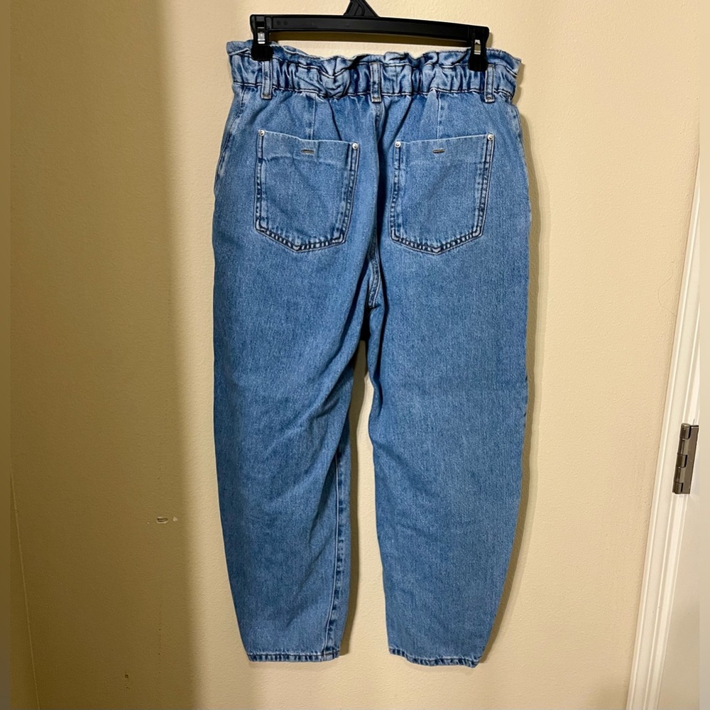 ZARA Paperbag High Waist Jeans - Picture 9 of 11